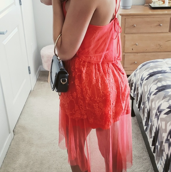 High low dress - Picture 4 of 5